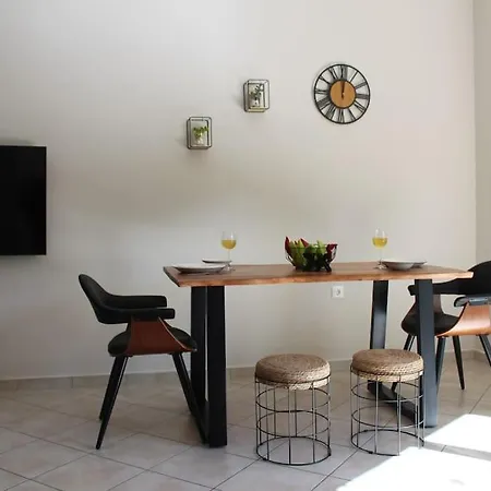 Lucia Apartment *